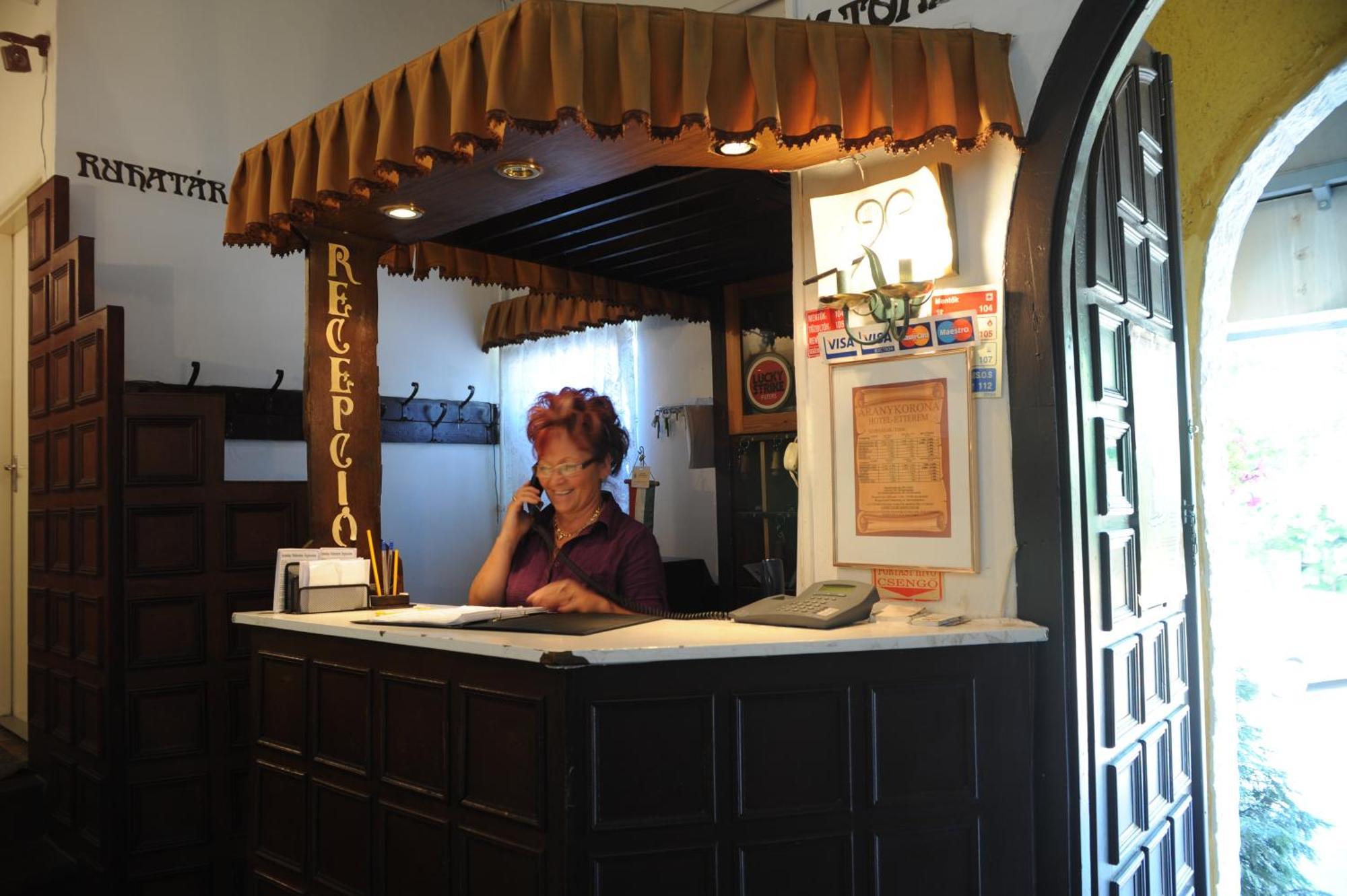 Aranykorona Hotel Miskolc Extérieur photo