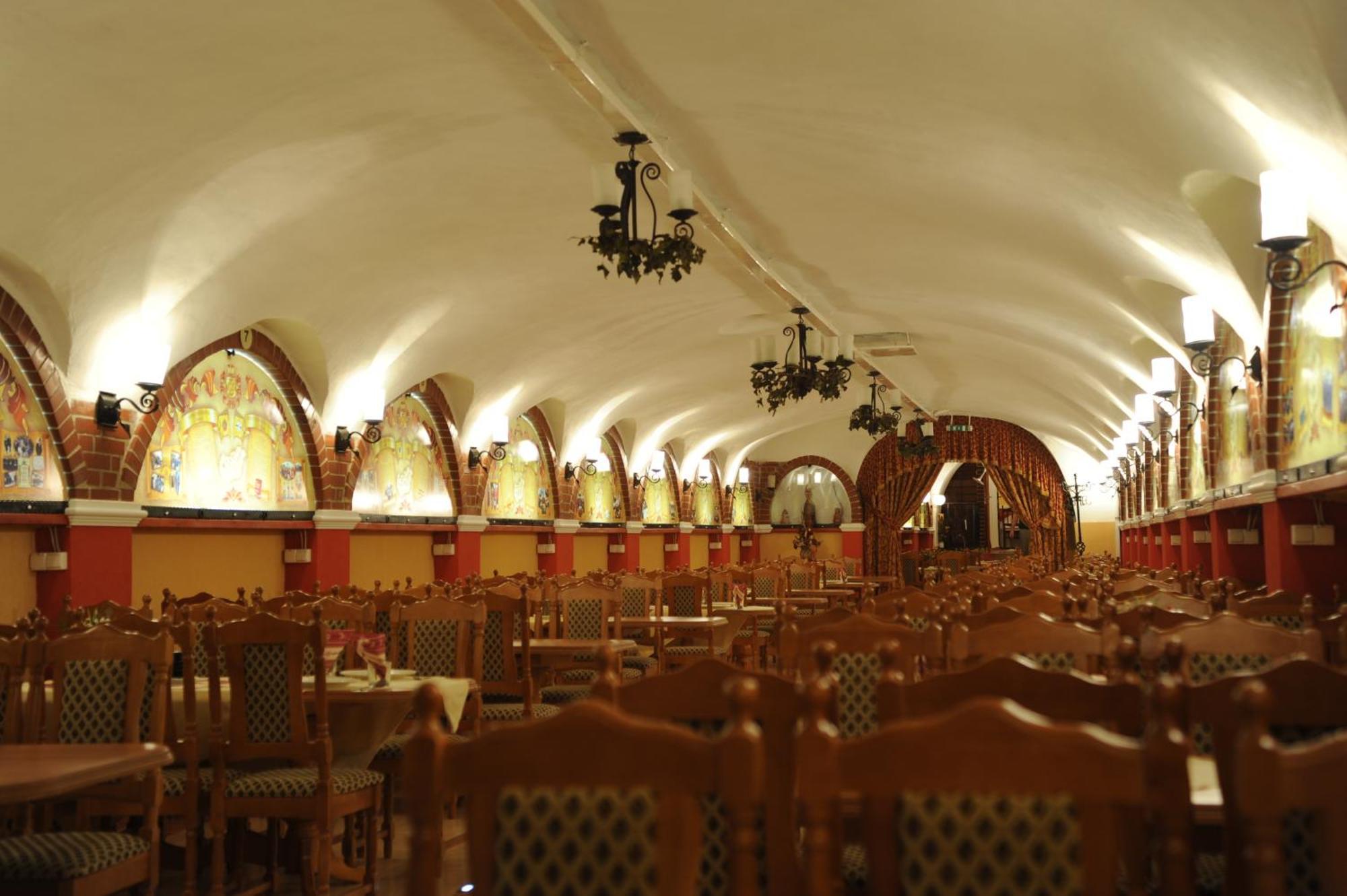 Aranykorona Hotel Miskolc Extérieur photo